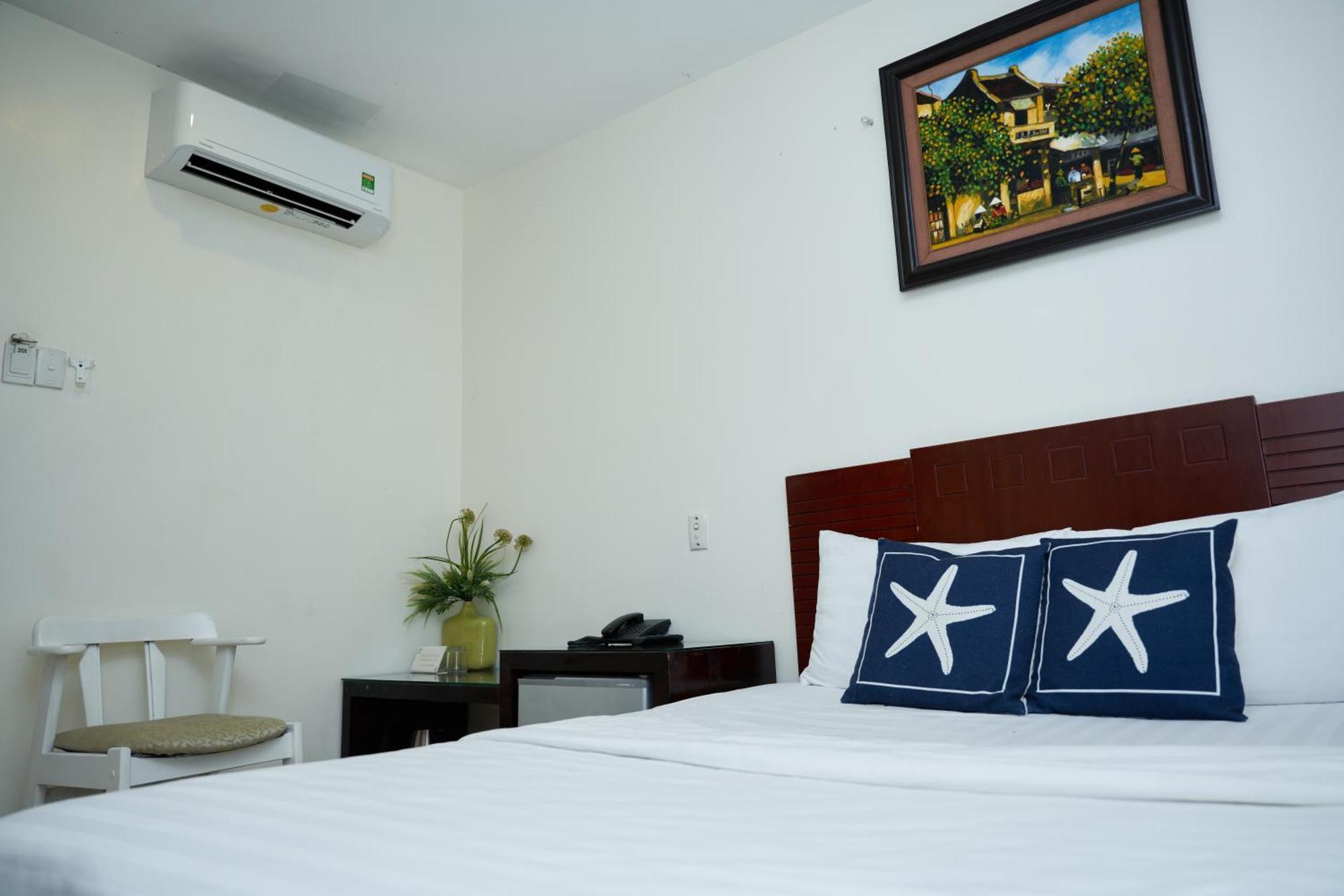 Trang An Hotel - 5 Minutes Landmark 81 Ho Chi Minh City Exterior photo